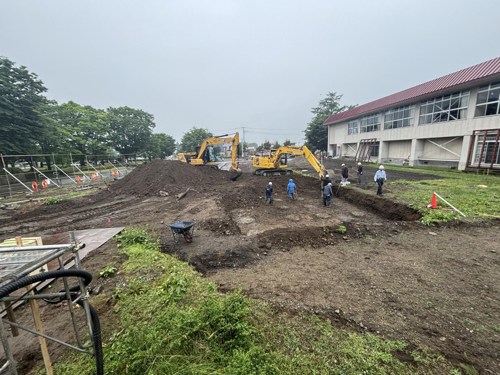 基礎掘削の様子