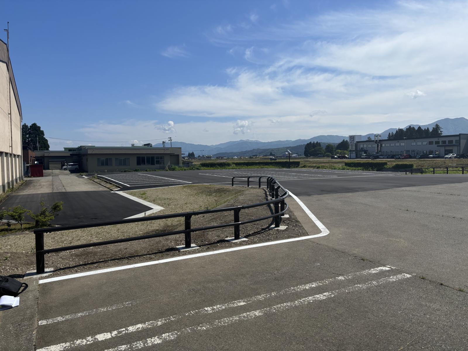 駐車場整備工事完了後の様子1