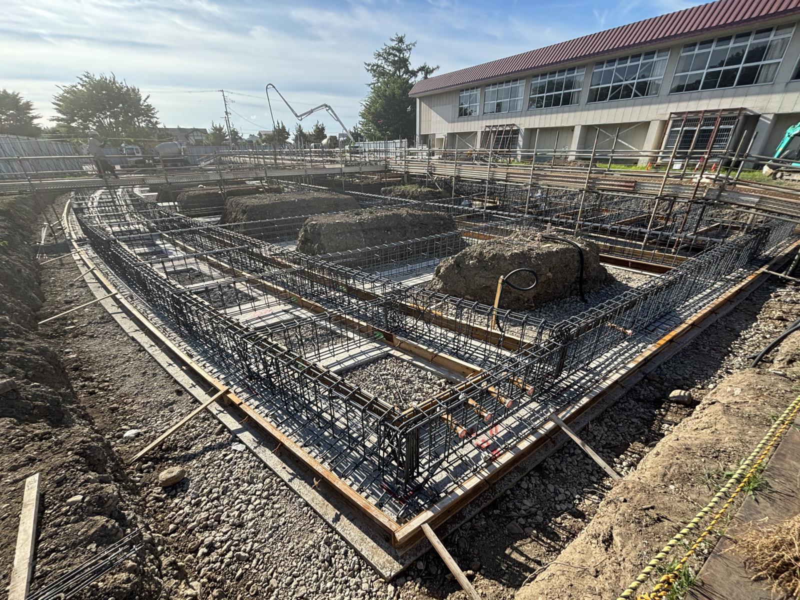 地中梁配筋（施設東前側）の写真