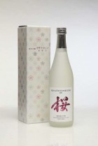 純米大吟醸「桜酵母ミサトヨシノ」